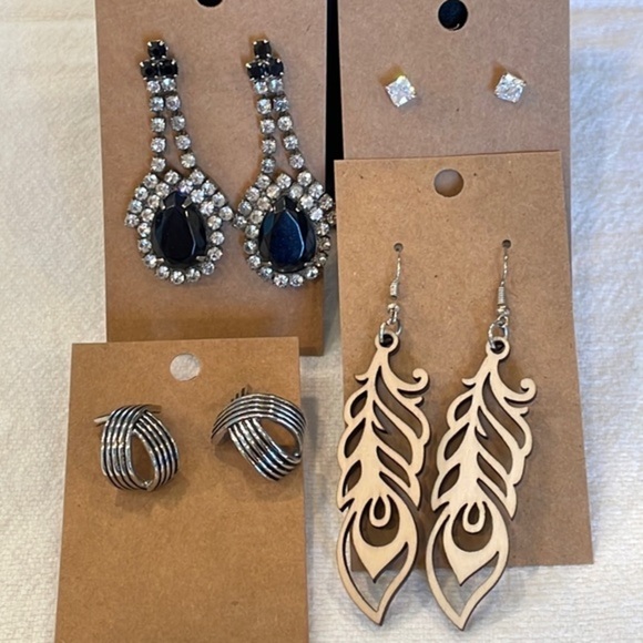 💐5/25 Earrings lot bundle silver crystal stud teardrop feather rhinestone drop - Picture 1 of 14